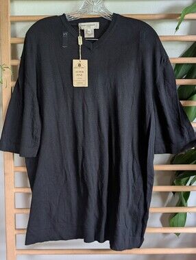 Pronto Uomo Black V-Neck Shirt